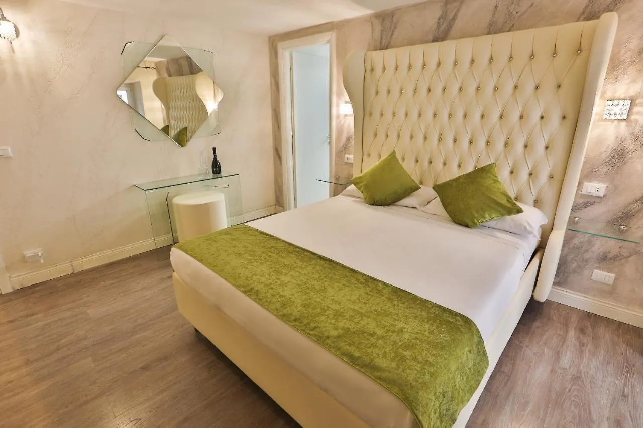 Grottini Luxury Suites ~ Pantheon Roma Casa de hóspedes